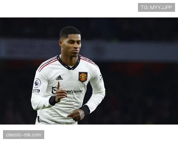 B费是否更适配反击体系?战术角色与进攻效率分析 B费是否更适配反击体系?战术角色与进攻效率分析