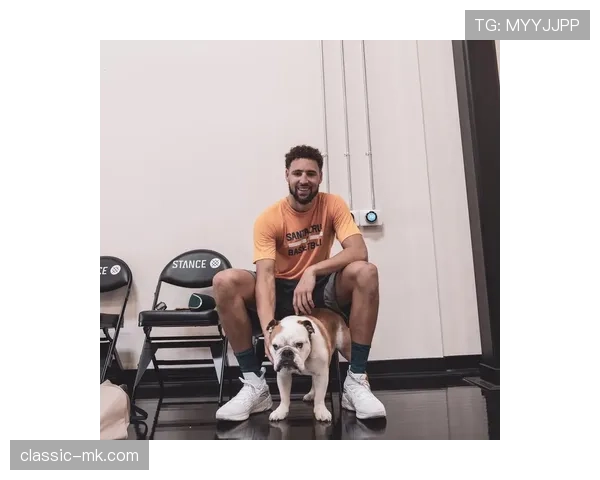 乔丹·汤普森训练完直接去米其林三星,这日子谁顶得住啊 乔丹·汤普森训练完直接去米其林三星,这日子谁顶得住啊